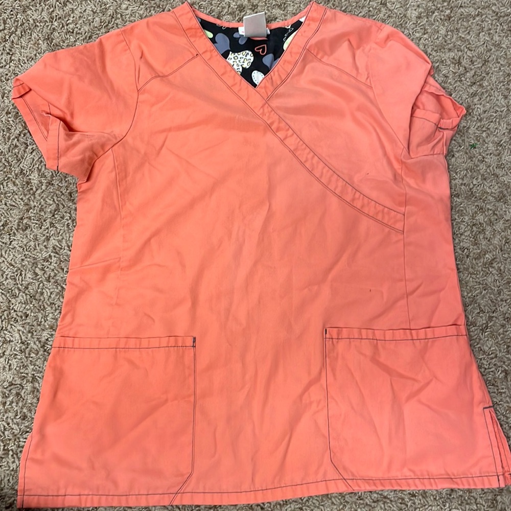 Scrub top